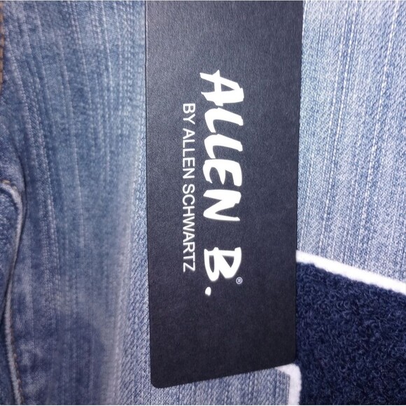 Allen B by Allen Schwartz Jean Capris with Applique Patches Size 8 NWT - Picture 2 of 12